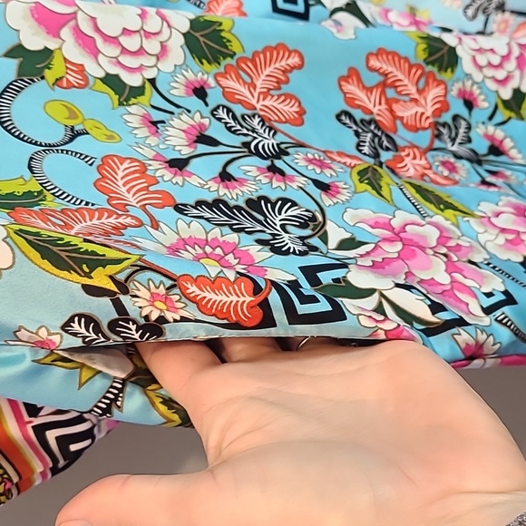 Natori Floral Kimono Sleeve Satin Robe Luxury Maximalist Vacation Lounge Silky - Picture 4 of 9